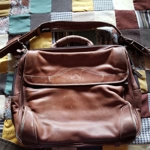 Vintage Avenues America leather laptop suitcase